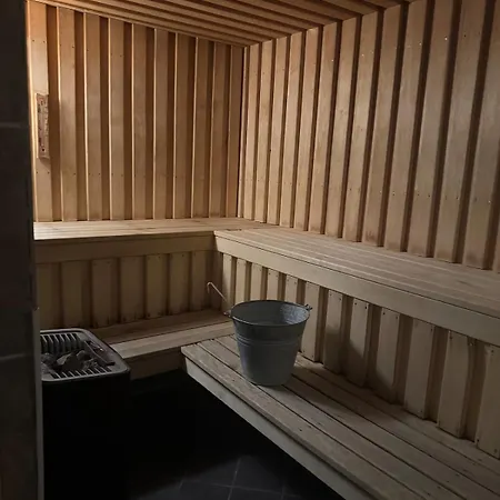 公寓 By The - Pool & Sauna *