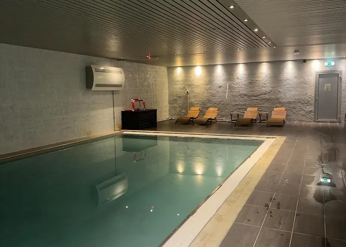 Apartamento By The - Pool & Sauna *