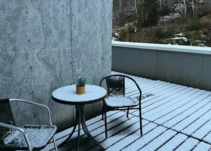 By The - Pool & Sauna Apartamento *